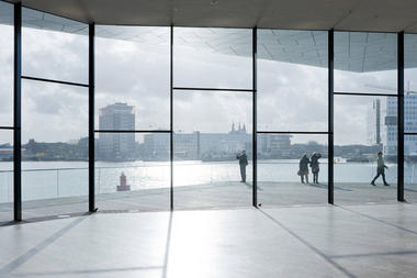 Gallery of EYE - New Dutch Film Institute / Delugan Meissl Associated Architects  - 2