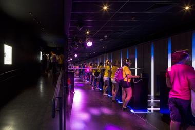 Gallery of Samsung Galaxy Studio at Olympic Park / UNStudio   - 9