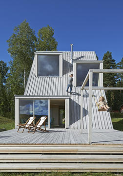 Summer House in Dalarna / Leo Qvarsebo