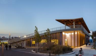 Bushwick Inlet Park / Kiss + Cathcart