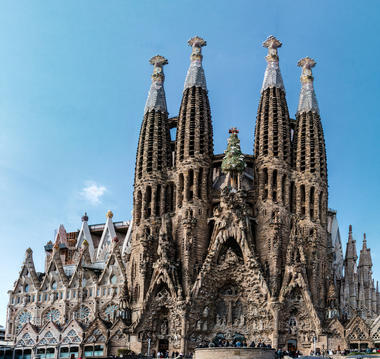 Gallery of Trouble Hits the Final Stages of Gaudí's La Sagrada Familia  - 1