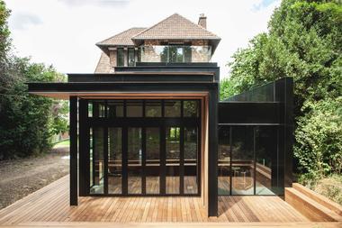 Casa única en Haut  / Atelier Lame Architecture