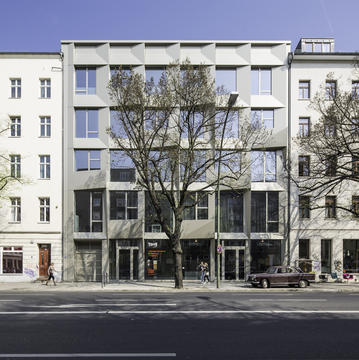 TOR 149 / Graft Architects