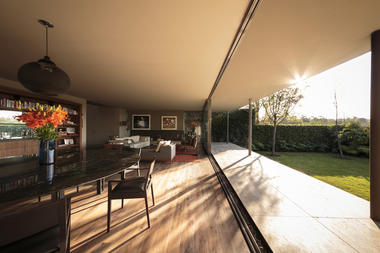 Gallery of Caúcaso House / JJRR/ARQUITECTURA  - 13