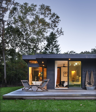 Robins Way / Bates Masi Architects