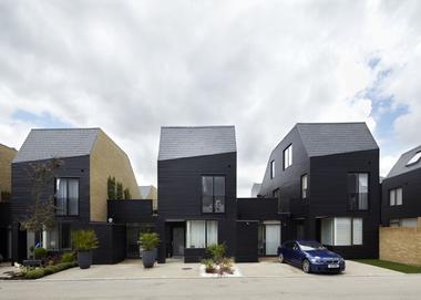 Newhall South Chase / Alison Brooks Architects