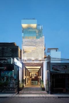 Akmani Legian / TWS Partners