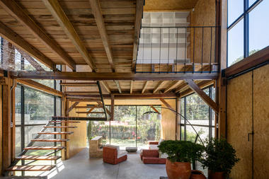 Casa Retoños / ESEcolectivo Arquitectos