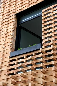 Gallery of Brick Pattern House / Alireza Mashhadmirza  - 10