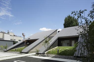 Castle Town Orthodontic Bruno  / TSC Architects