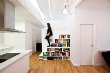 Raval Hideout / Eva Cotman