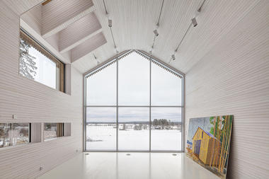 House Riihi / OOPEAA