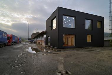 Gallery of TRANSCO / 3+1 architekti  - 8