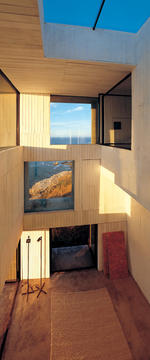 Gallery of Poli House / Pezo von Ellrichshausen  - 13