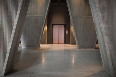 Gallery of A Filmic Adaption of Ballard's High-Rise Is a Visceral Complement to a Dystopian Vision  - 4