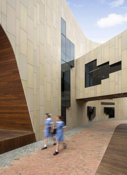 Gallery of Ruyton Girls' School  / Woods Bagot  - 10