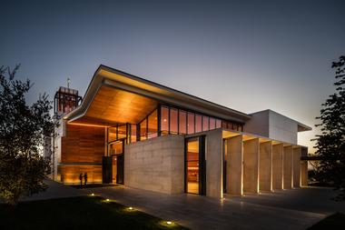 Gallery of St. Thomas More Catholic Church / Renzo Zecchetto Architects  - 17