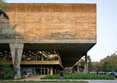 Gallery of AD Classics: Faculty of Architecture and Urbanism, University of São Paulo (FAU-USP) / João Vilanova Artigas and Carlos Cascaldi  - 15