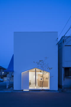 Folm arts / Tsubasa Iwahashi Architects