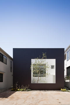 Frame / UID Architects
