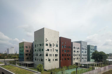 New Australian Embassy Jakarta / Denton Corker Marshall