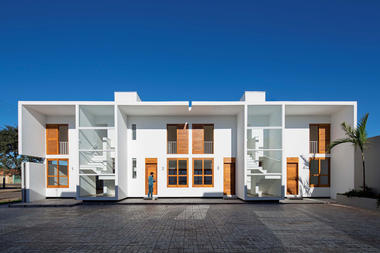 Casas AV / Corsi Hirano Arquitetos