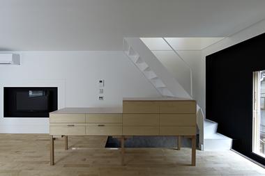 Gallery of A House in Tsukishima / ICADA  - 4