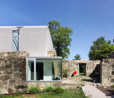 Single Family House / Irisarri Piñera Arquitectos