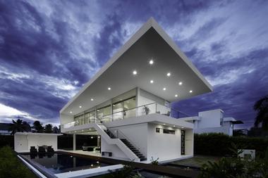 GM1 House / Giovanni Moreno Arquitectos