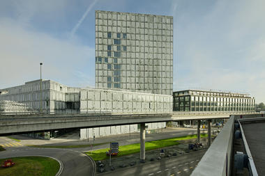 Allianz Headquarters / Wiel Arets Architects