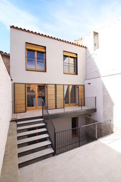  Casa Cal Parraquet / espairoux arquitectura