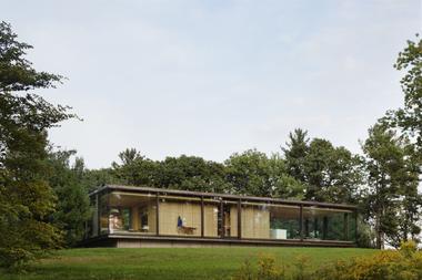 LM Guest House / Desai Chia Architecture