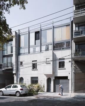 Galería de Edificio AS  / Ambrosi I Etchegaray  - 2