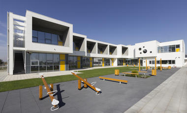 Kindergarten “Tesla - Science for life” / DVA STUDIO
