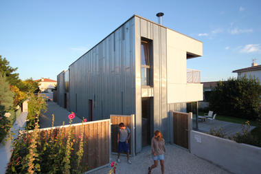 2 En 1 : Intergenerational House / TICA architecture