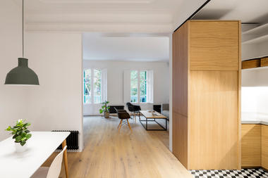 Alan's Apartment Renovation / EO arquitectura