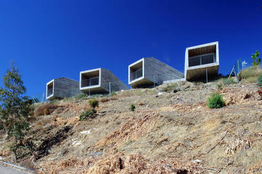 4 Bungalows / Estudio Arquitectura Hago