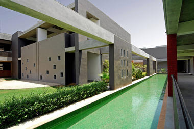 Gallery of Adani Vidyamandir / Apurva Amin Architects  - 3