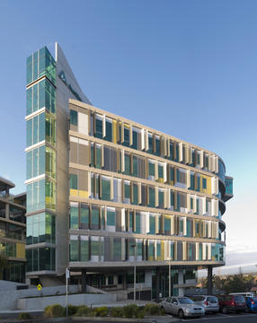 Olivia Newton-John Cancer and Wellness Centre / Jackson Architecture + 