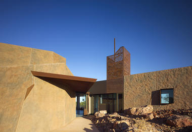 Australian Age of Dinosaurs Museum / Cox Rayner Architects