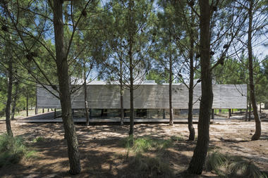 L4 House / Luciano Kruk