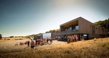 Muriwai Surf Club / Jasmax