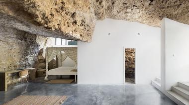 Alojamiento Rural en Casa Cueva  / UMMO Estudio