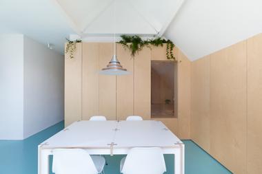 Amsterdam Urban Loft / Bureau Fraai