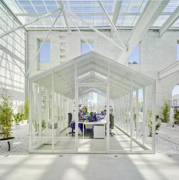 Gallery of 20 Creative Adaptive Reuse Projects   - 17