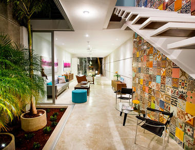 B+H 45 / H. Ponce Arquitectos