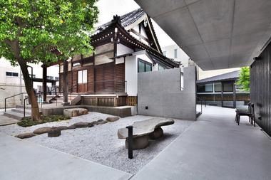 Tsunyuji / Satoru Hirota Architects
