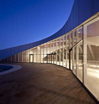 LanQiao Clubhouse / HHD_FUN Architects