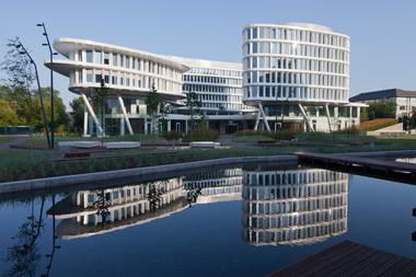 Business Garden Warszawa Hotel / Studio Fuksas