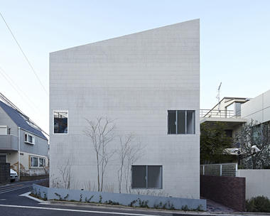 Oggi / Makoto Yamaguchi Design